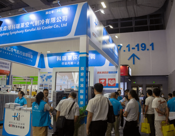 开展第二日，尊龙凯时人生就是搏现场盛况，人流如织，火热举行中！